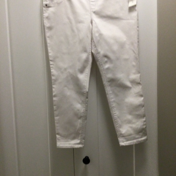 NWT Ladies White Cotton/Polyester Ankle Pant For Petites - Picture 7 of 12
